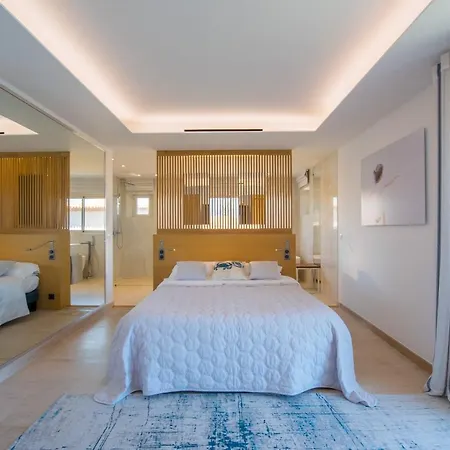 Villa 20 Guests Amazing In Great Location, Saint-tropez Saint-Tropez