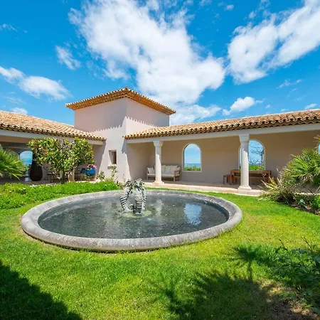 20 Guests Amazing In Great Location, Saint-tropez Villa